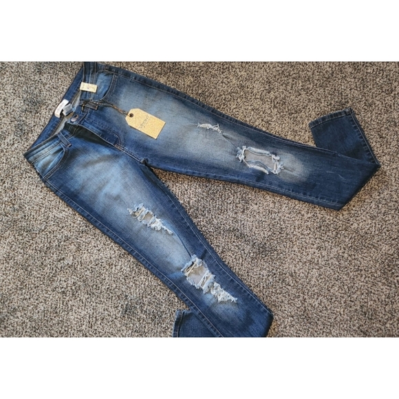 . OOTDFASH/Vibrant Marcelo High Waist Distressed Skinny Jeans - Picture 4 of 14